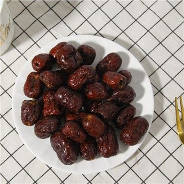 Táo tàu chiên chân không
